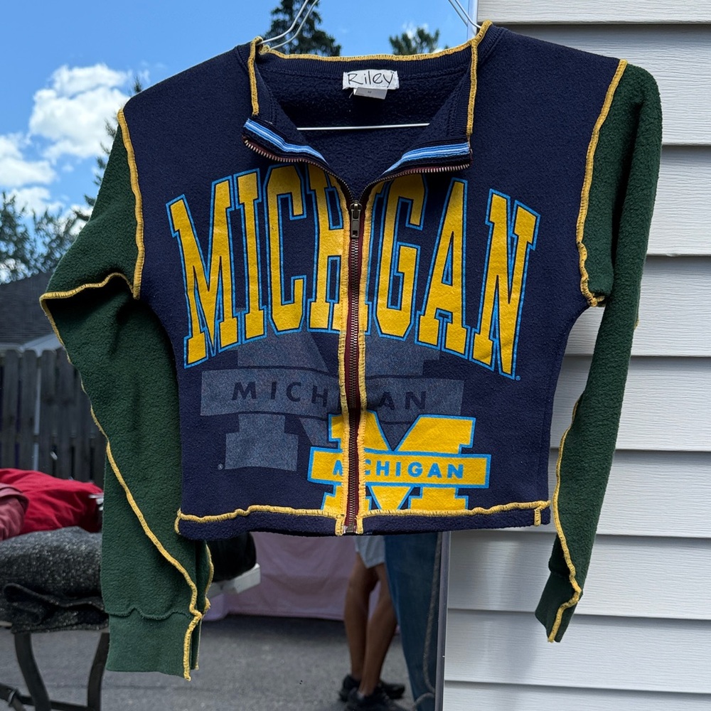 Michigan Cropped Jacket